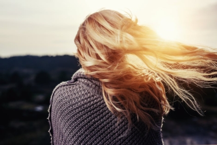 Få et frisk look med en balayage eller ombré behandling