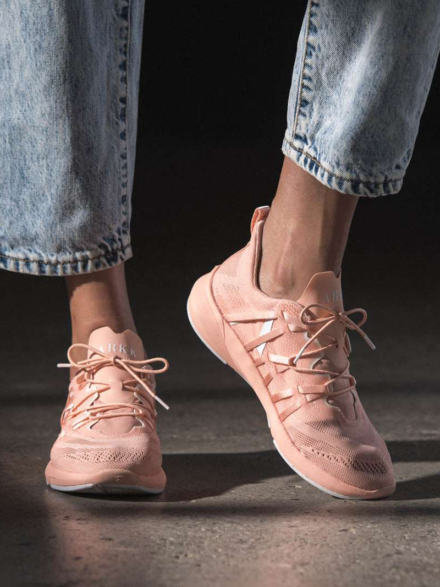 Har du sneakers klar til foråret?